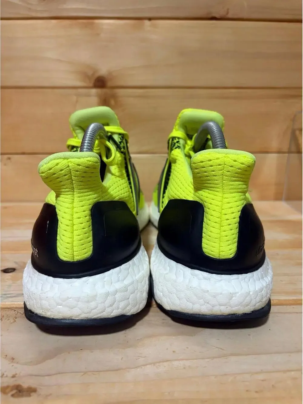Original 2016 Adidas Ultra Boost 1.0  Solar Yellow - s77414 - Mens size 8.5